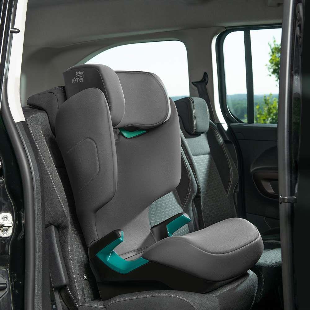 Britax Römer Adventure Plus 2 Midnight Grey 100-150cm - Image 7