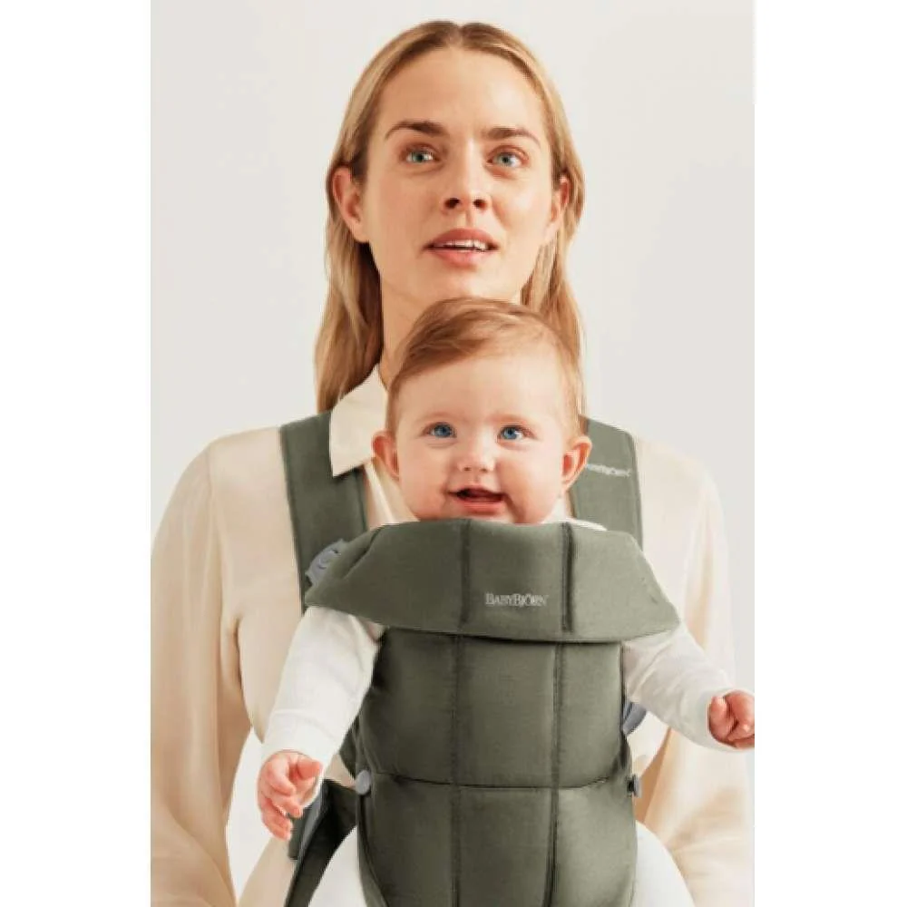 Marsúpio/Porta-Bebés BabyBjörn Mini Algodão Dark Green - Image 5