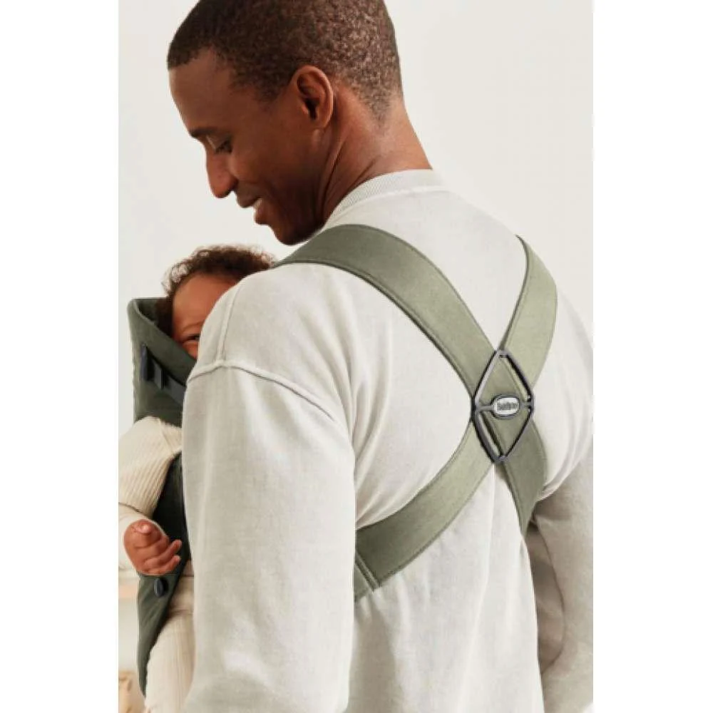 Marsúpio/Porta-Bebés BabyBjörn Mini Algodão Dark Green - Image 6