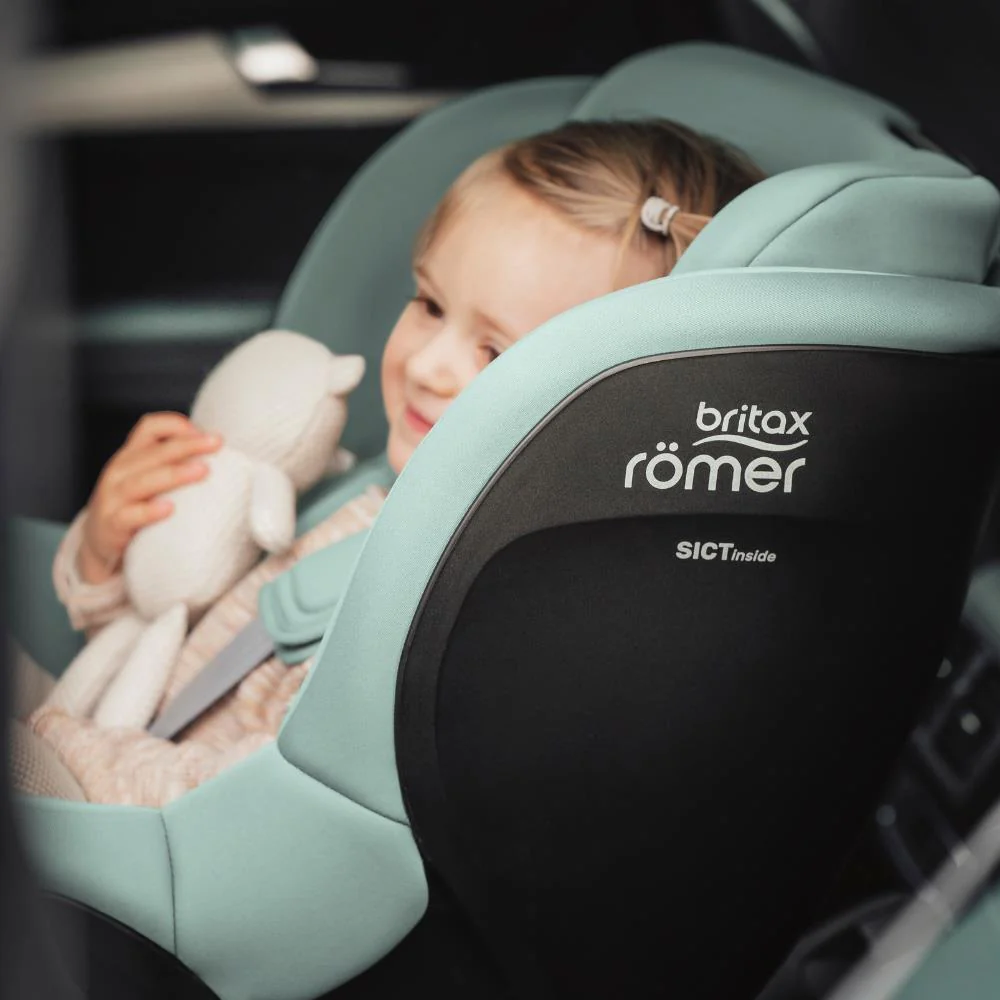 Britax Römer DualFix 5Z Classic Deep Black 61-105cm - Image 16