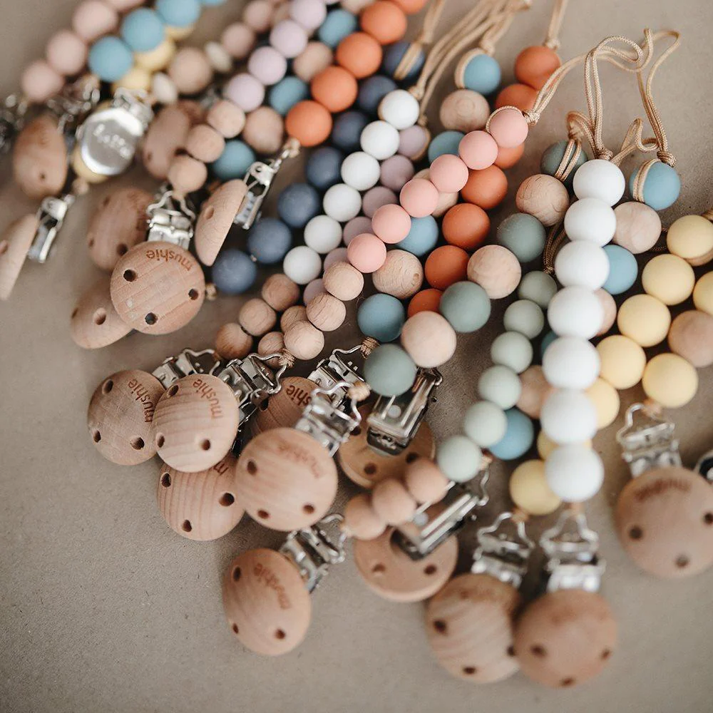 Corrente de Chupeta em Silicone Mushie Halo Stone - Image 3