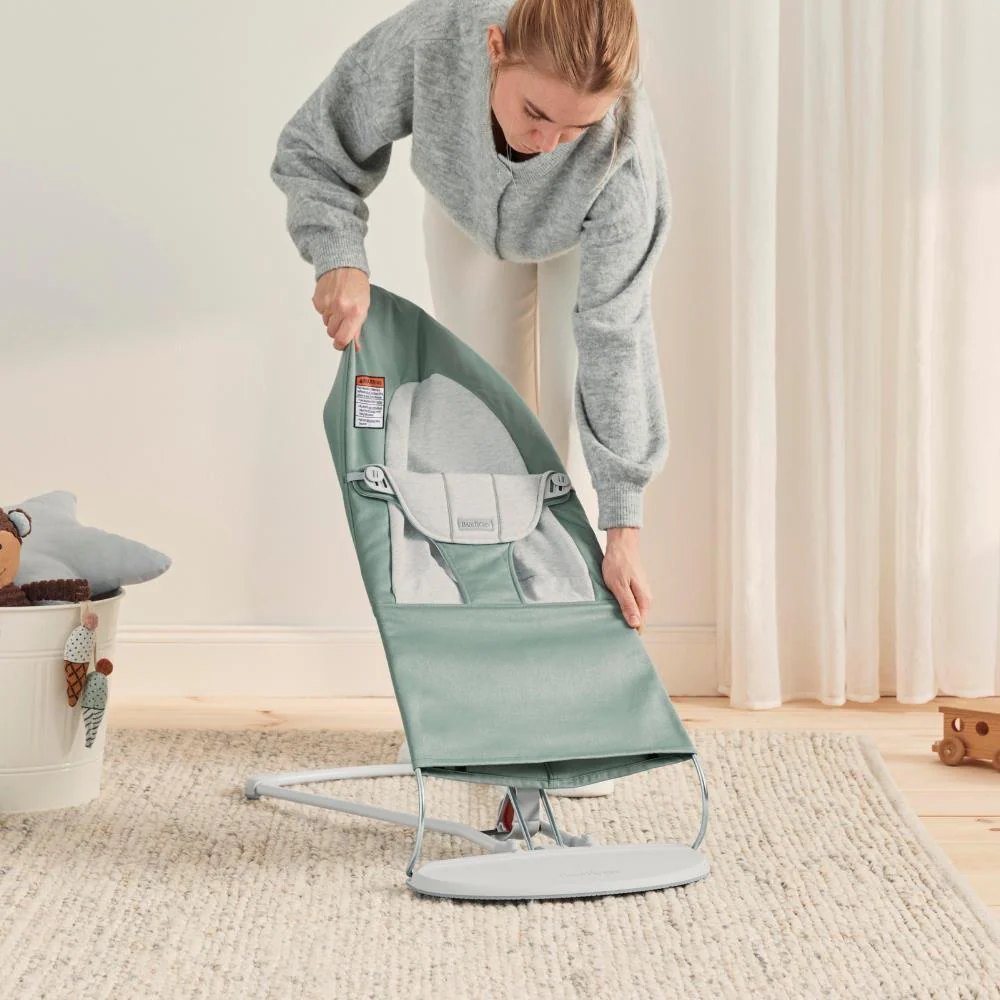 Espreguiçadeira BabyBjörn Balance Soft Jersey Light Sage - Image 6