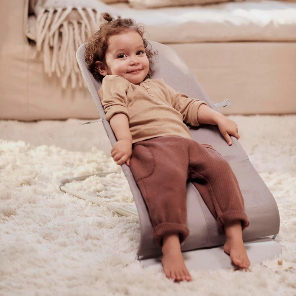 Espreguiçadeira BabyBjörn Bliss Petal Sand Grey - Image 19