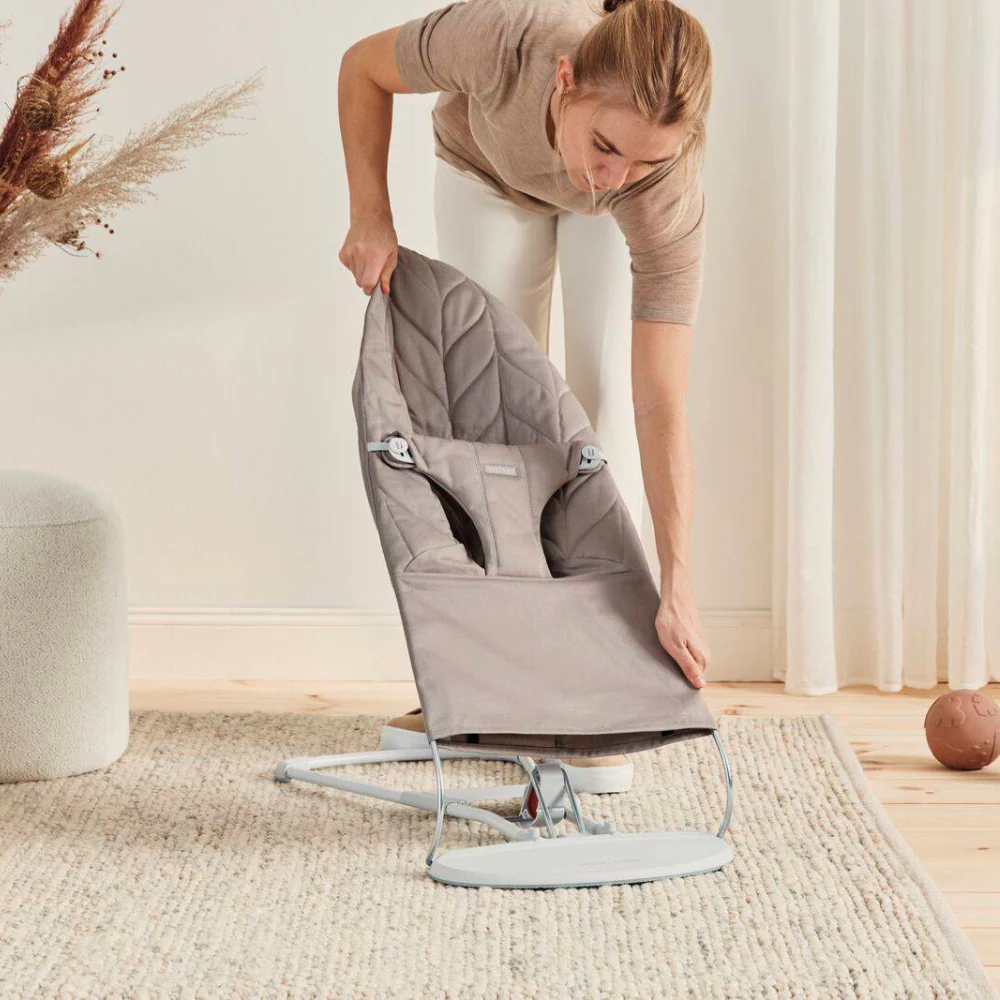 Espreguiçadeira BabyBjörn Bliss Petal Sand Grey - Image 6