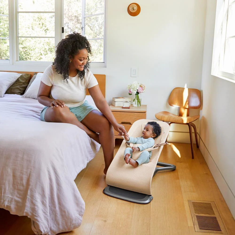Espreguiçadeira Ergobaby Evolve Mesh Cream - Image 17