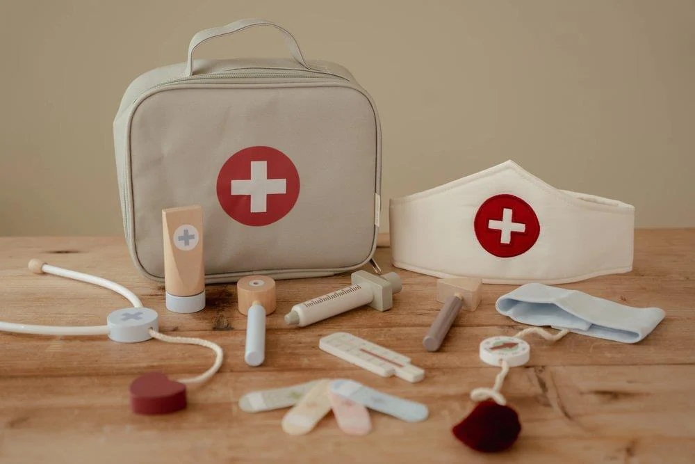 Mala de Médico Little Dutch com 10 Acessórios em Madeira - Image 7