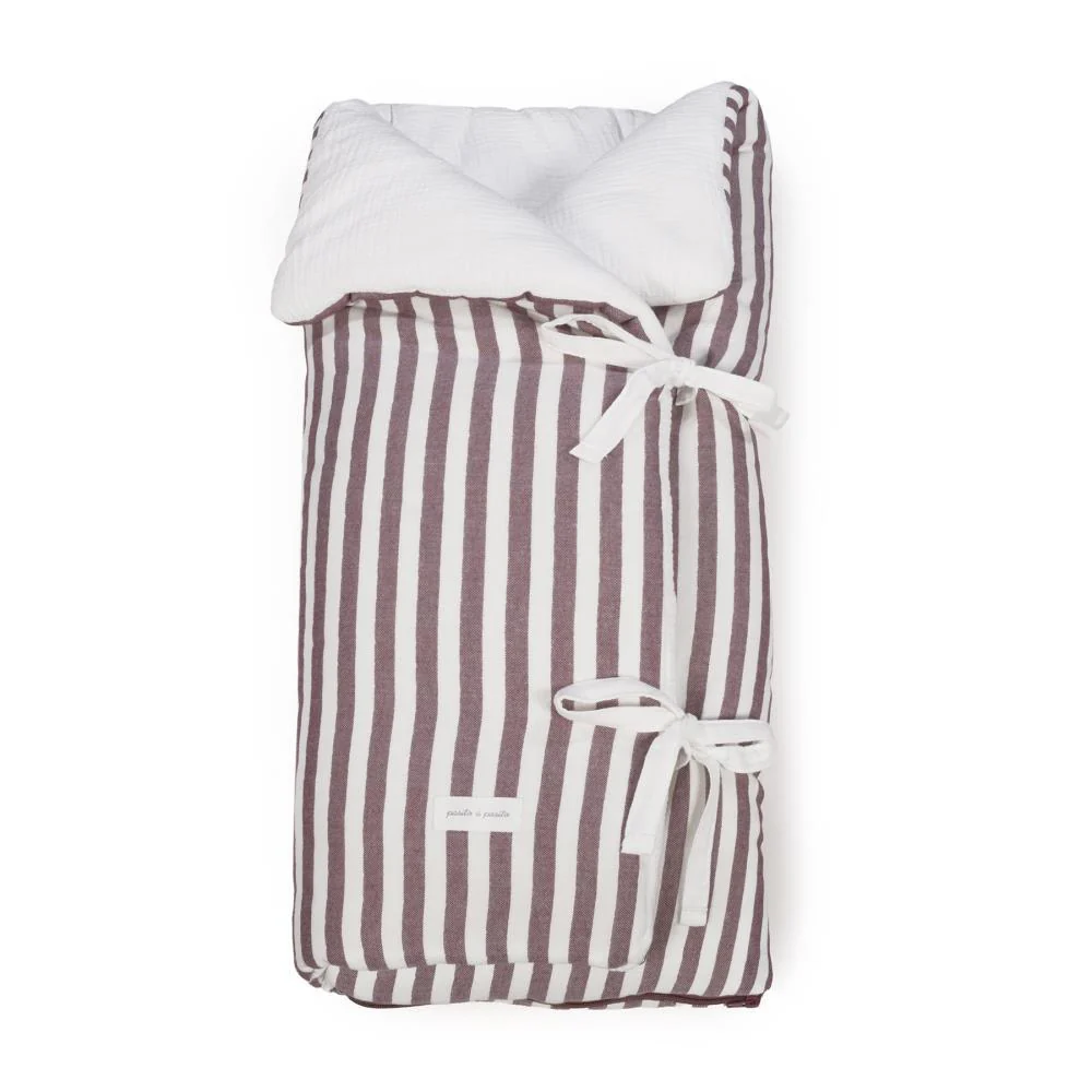 Manta Baby Nest Pasito a Pasito Cherry Strips