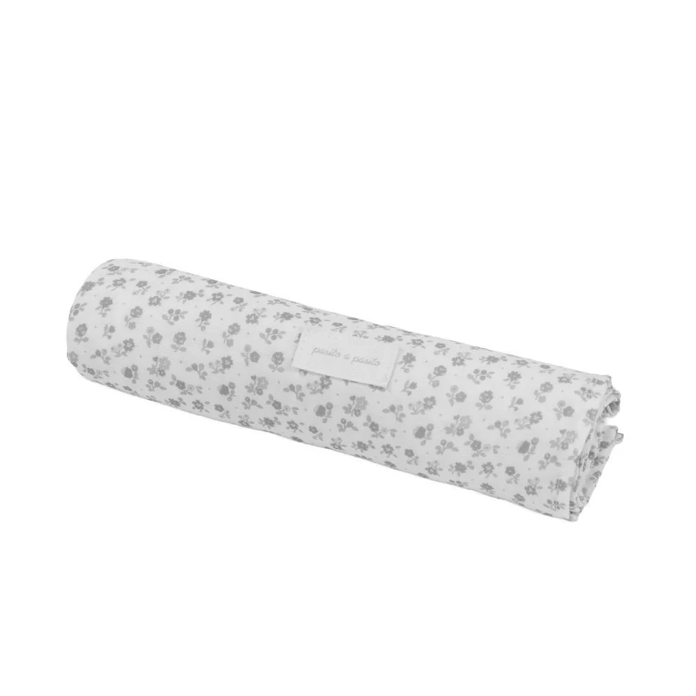 Musselina Pasito a Pasito Little Bloom Flowers Grey 120x120cm - Image 2