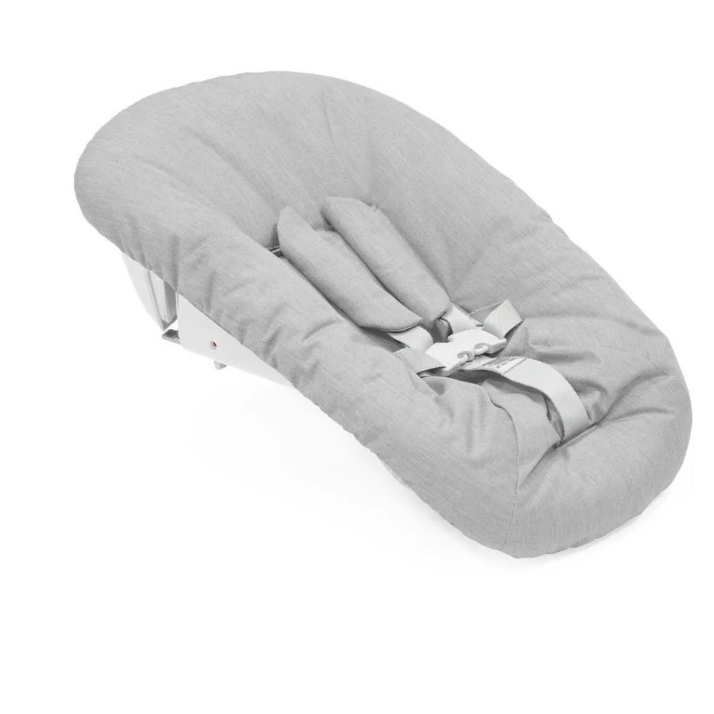 Pack Cadeira da Papa Stokke Tripp Trapp em Madeira Whitewash + Baby Set² White + Newborn Set Grey - Image 4