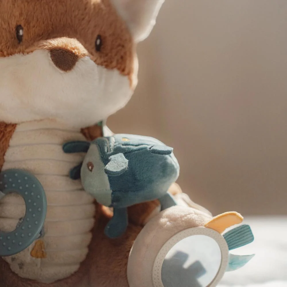Peluche Raposa com Atividades Little Dutch Forest Friends - Image 3